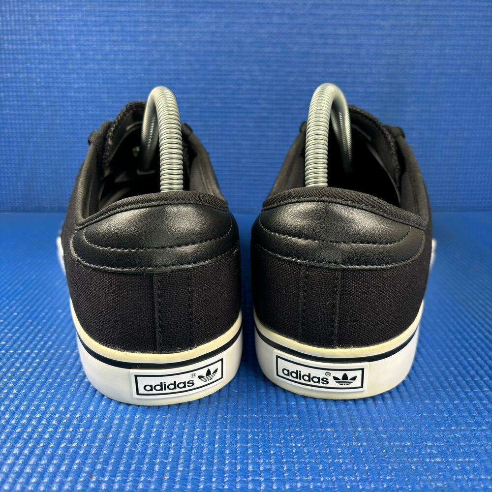 Adidas Seeley Xt Men`S Size 12 Black White Skateboarding Shoes C77589 View 4